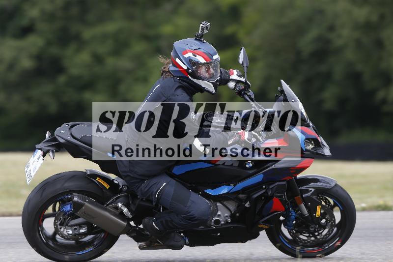 /20 27.05.2025 FREERIDE Training ADR/Gruppe B/90